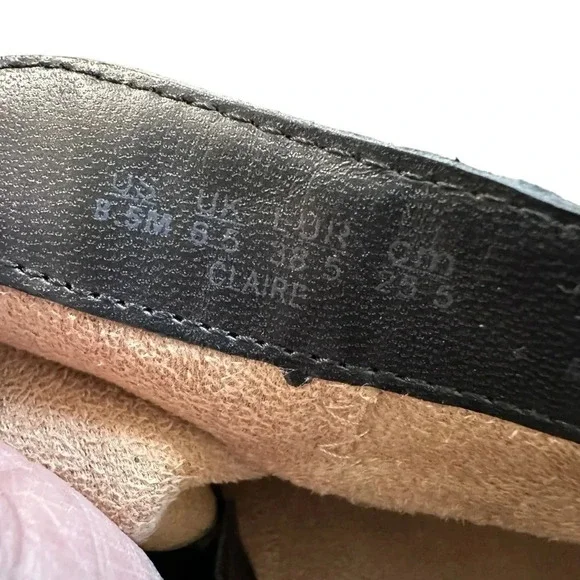 Naturalizer Women's Black Suede Ankle Boots, women’s Size 8.5 - Picture 4 of 6